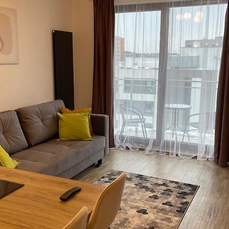 2-Room In New House, Wola วอร์ซอ ภายนอก รูปภาพ