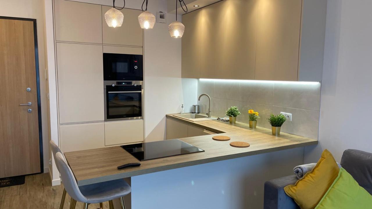 2-Room In New House, Wola วอร์ซอ ภายนอก รูปภาพ