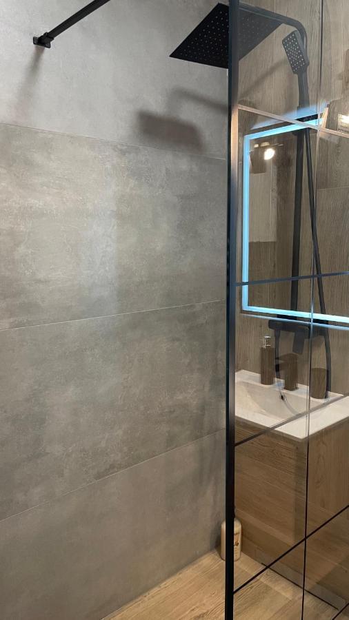 2-Room In New House, Wola วอร์ซอ ภายนอก รูปภาพ