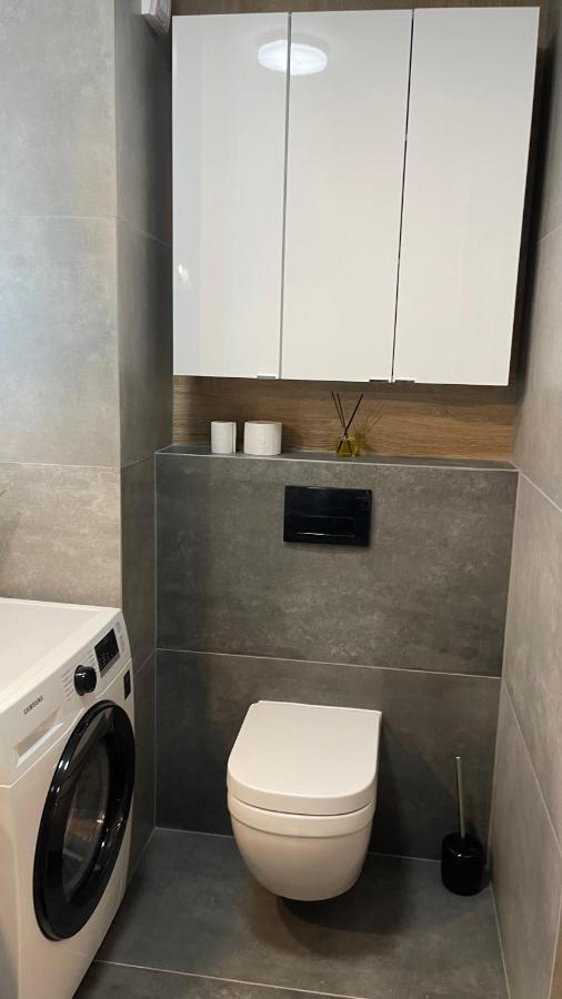 2-Room In New House, Wola วอร์ซอ ภายนอก รูปภาพ